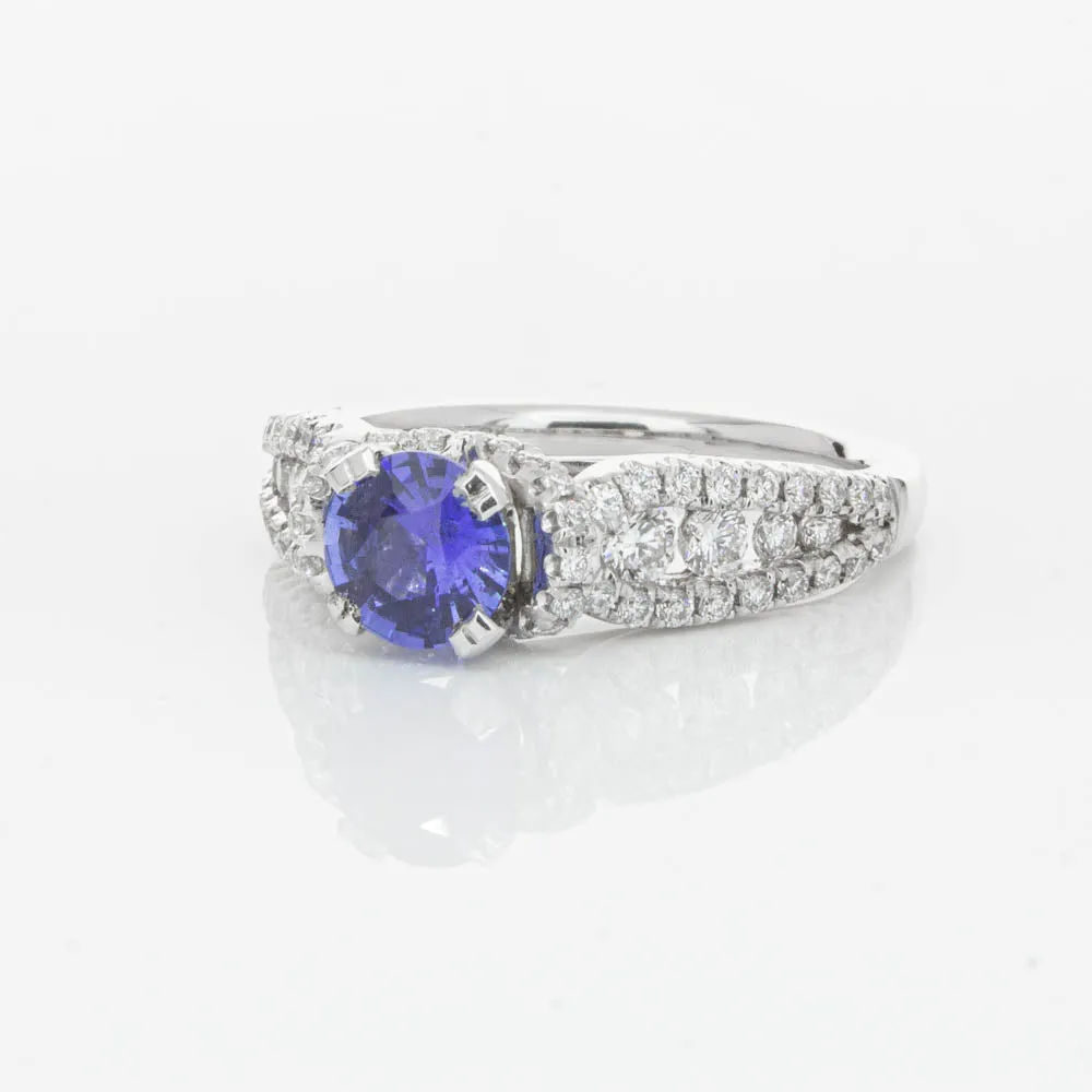 18ct White Gold 1.00ct Sapphire & Diamond Ring