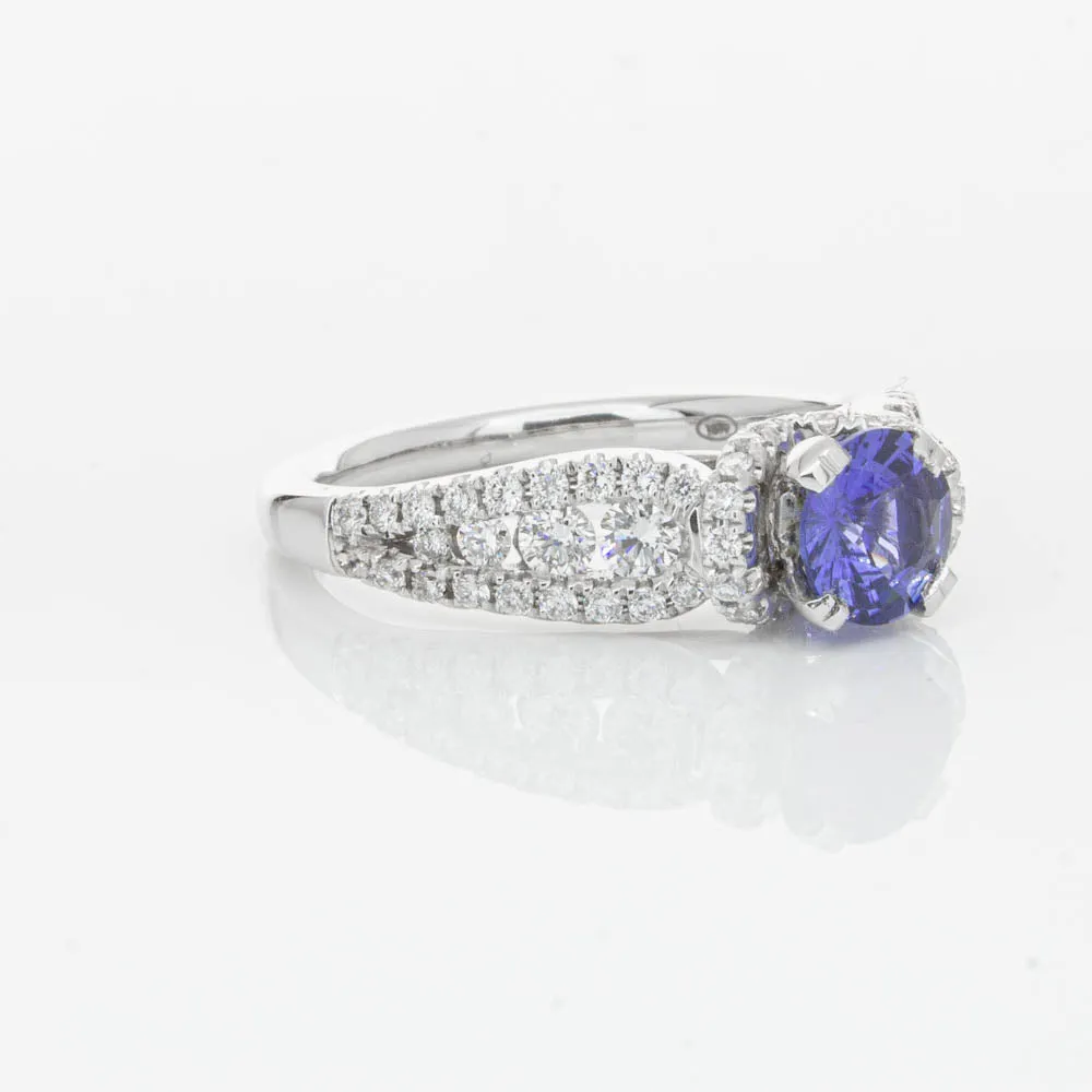 18ct White Gold 1.00ct Sapphire & Diamond Ring