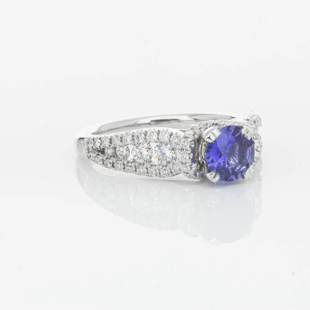 18ct White Gold 1.00ct Sapphire & Diamond Ring