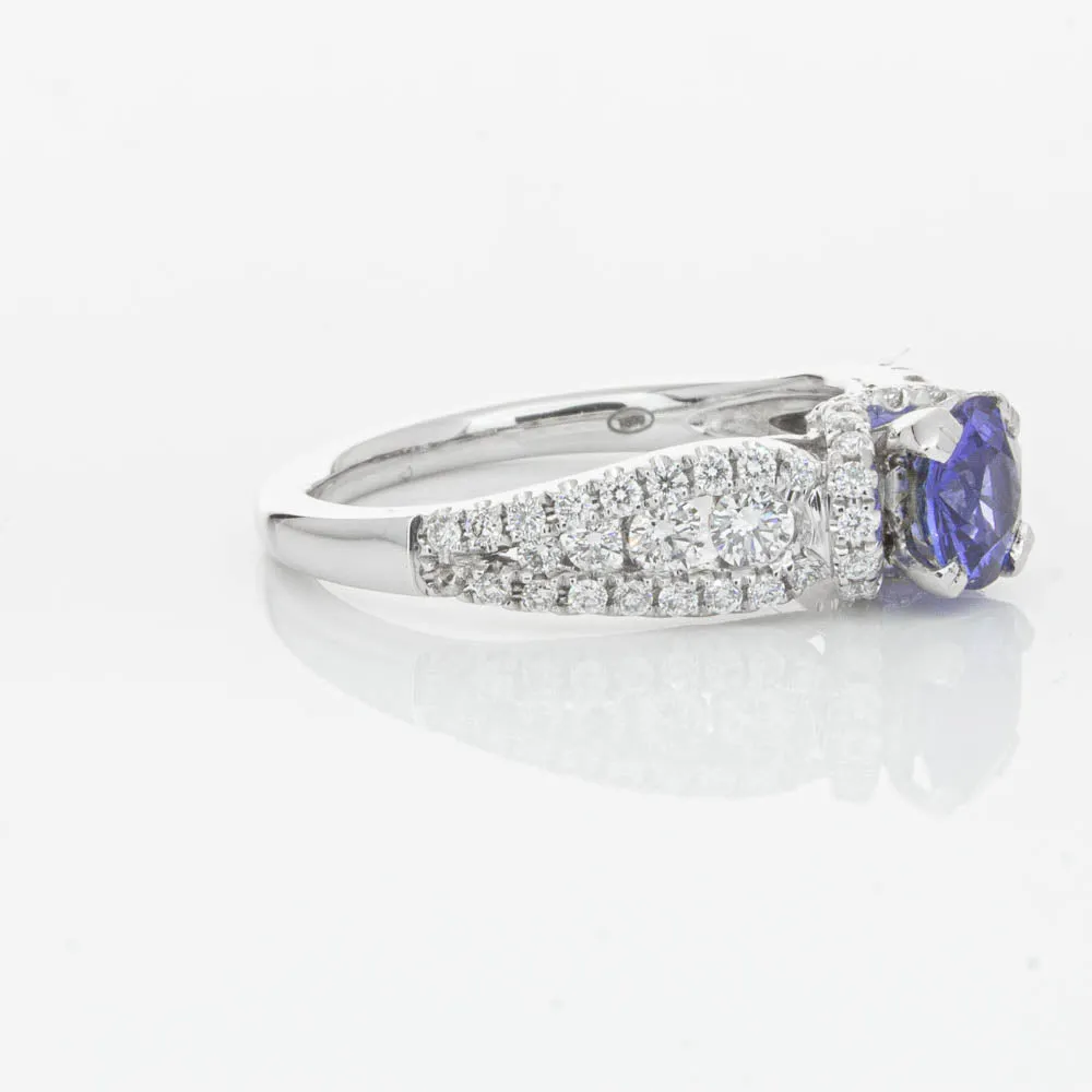 18ct White Gold 1.00ct Sapphire & Diamond Ring