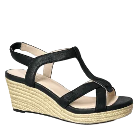 TARYN ROSE Women's Karalee Wedge